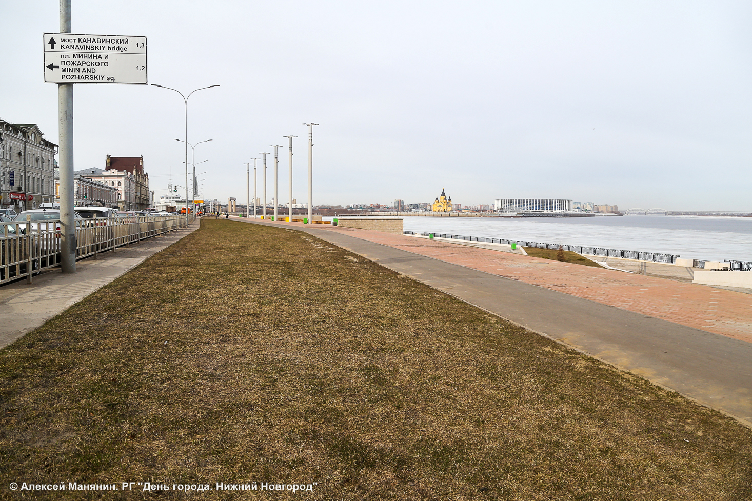 Мэр Нижнего Новгорода поручил устранить дефекты благоустройства Нижне-Волжской набережной до конца апреля
